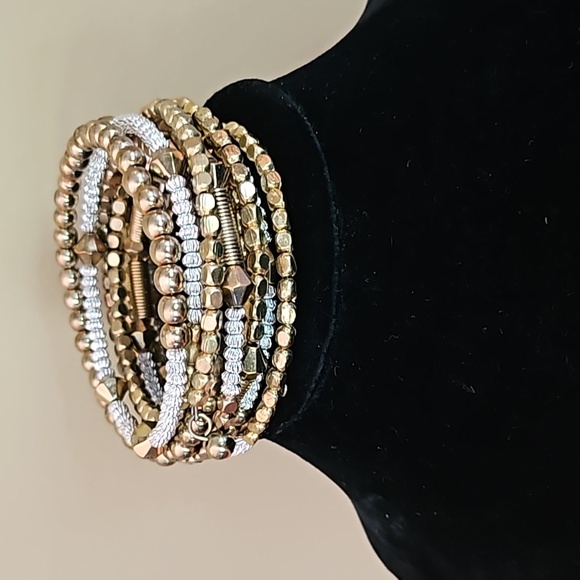 Jewelry - Gold and Silverstone bracelet